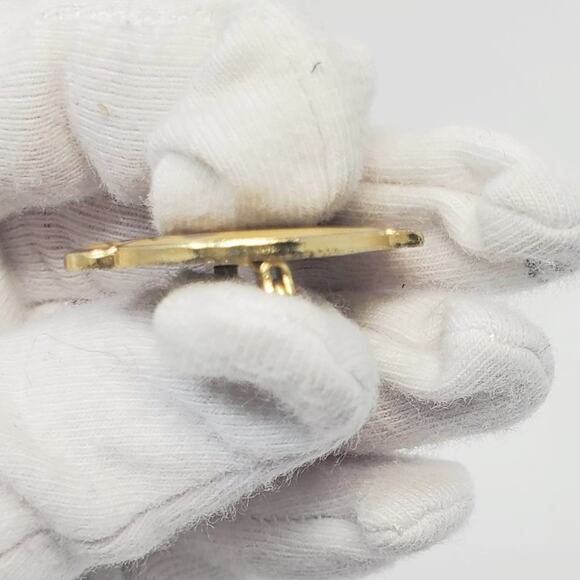 Disney Parks Fantasyland Mickey VTG Walt Disney Productions Enamel Pin - Picture 9 of 12